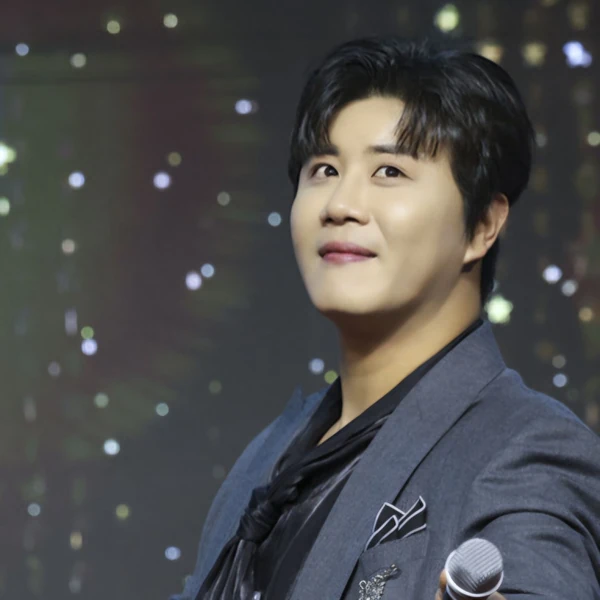 今天最受喜爱的晋海成模样