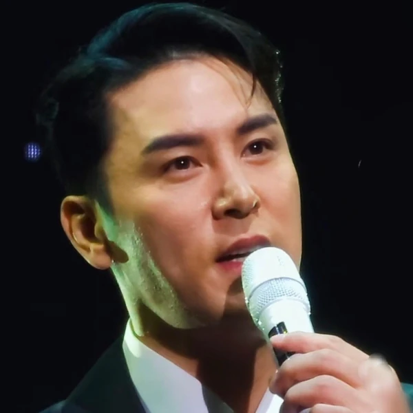 充滿粉絲愛的張民好人氣照片