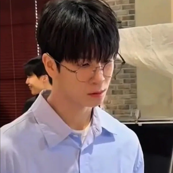 今天最受喜愛的鄭東元模樣