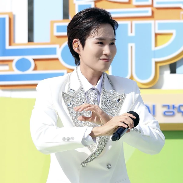 오늘 가장 사랑받은 김희재의 모습