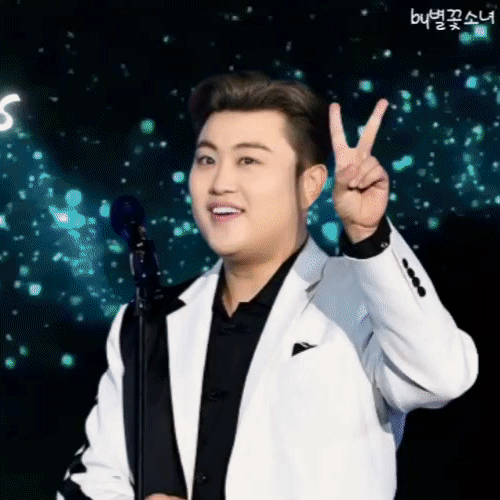 今天最受喜爱的金浩中模样