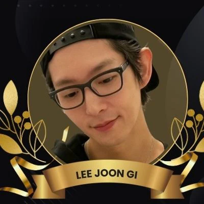 The most loved look of Lee Joongi today