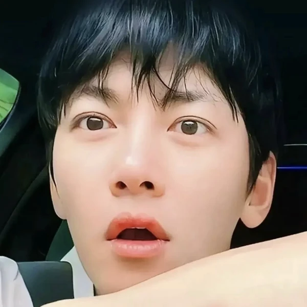 The most loved look of Ji Changwook today