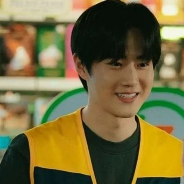 今天最受喜愛的Suho模樣