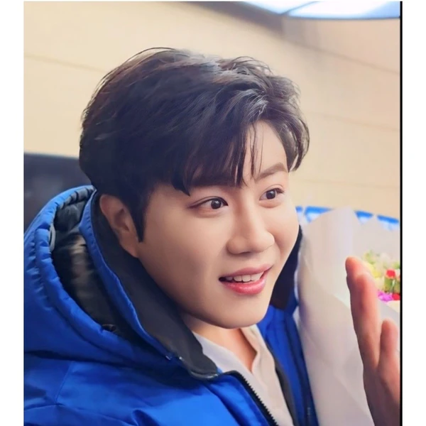 진해성 팬심 가득한 인기 사진