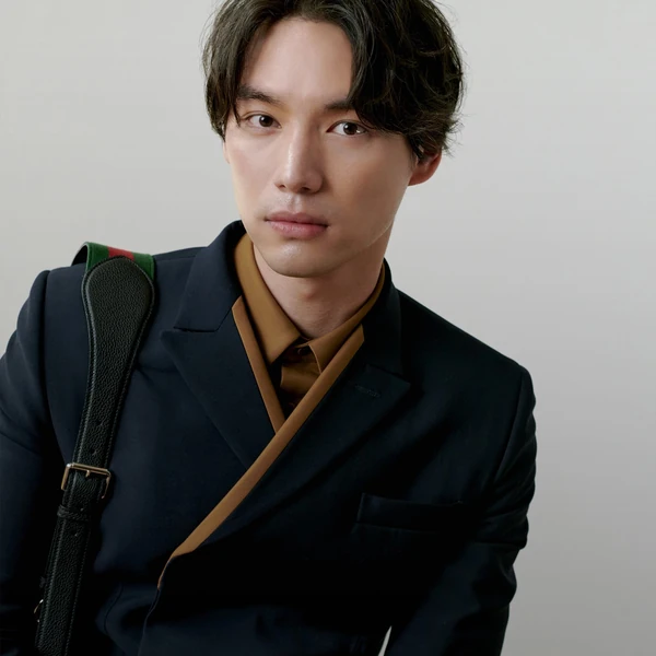 The most loved look of Sota Fukushi today