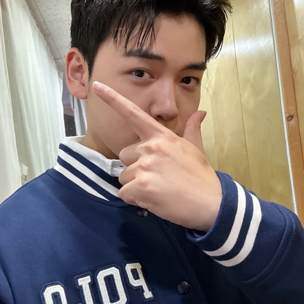 Postingan banner paling populer di komunitas Gumayusi