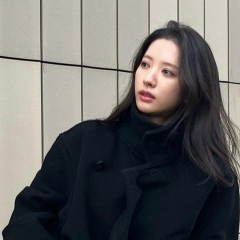 The most loved look of Bona today