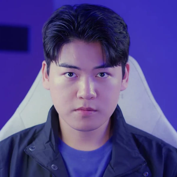 A brilliant moment of Gumayusi created by the fandom