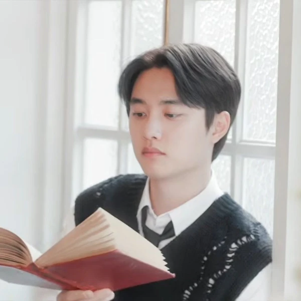 今天最受喜爱的都暻秀 (D.O.)模样