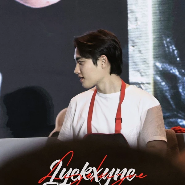 今日最も愛されたド・ギョンス (ディオ)の姿