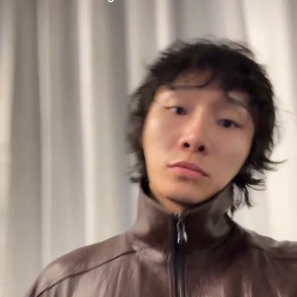 The most loved look of Ki Moogan today