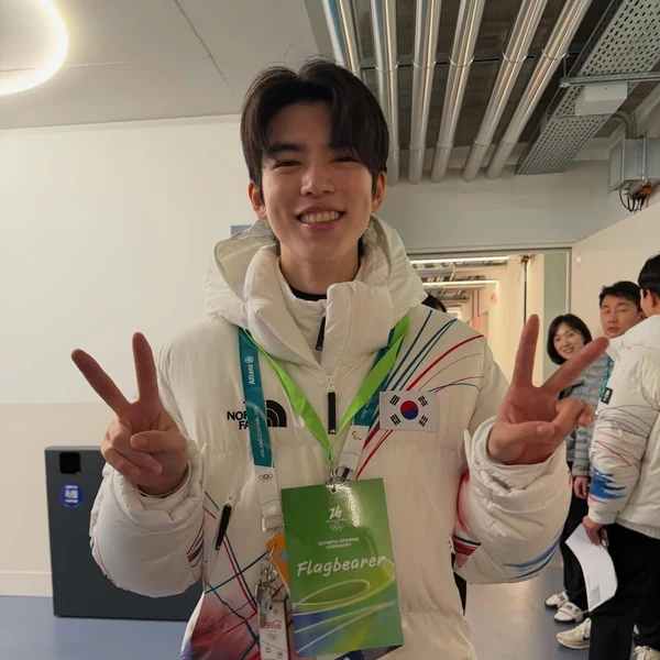 展现Cha Junhwan魅力的代表照片