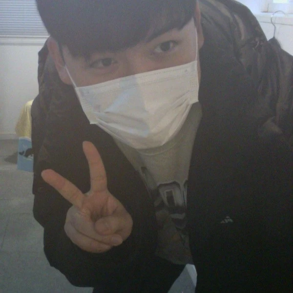 No.1 banner post of Gumayusi created by top fandom