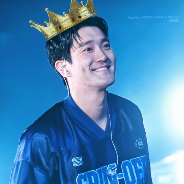 充满粉丝爱意的崔始源人气照片