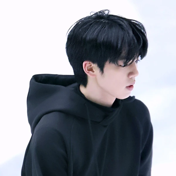 Top moment of Cha Junhwan selected by the fandom