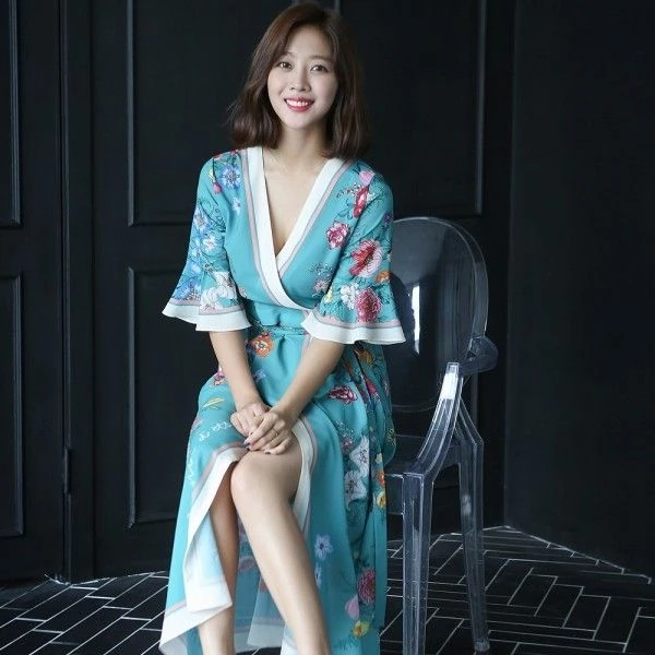 Popular photo full of fans’ love for Cho Boah