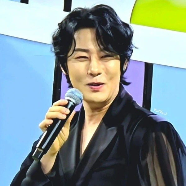 The most loved look of Kang Moonkyung today