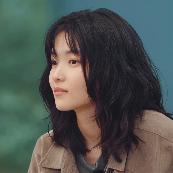 Popular photo full of fans’ love for Kim Taeri