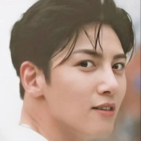 The most loved look of Ji Changwook today