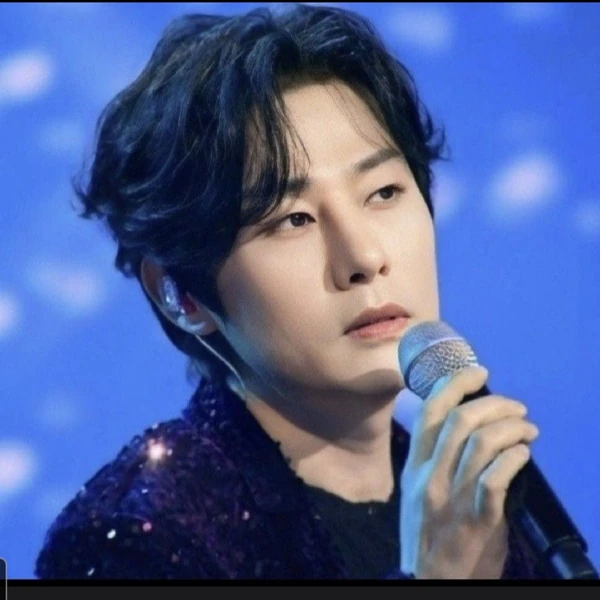 The most loved look of Kang Moonkyung today