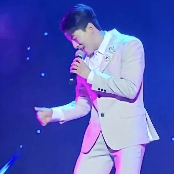 今天最受喜愛的羅泰柱模樣