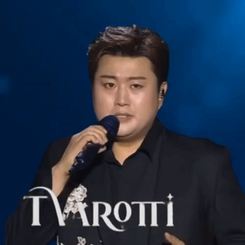 充滿粉絲愛的金浩中人氣照片