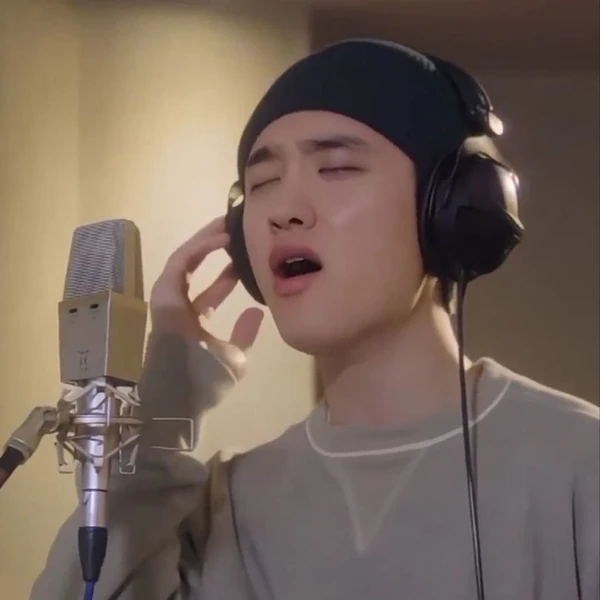 The most loved look of Doh Kyungsoo (D.O.) today