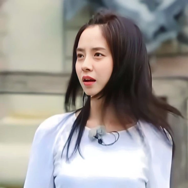 今天最受喜愛的宋智孝模樣