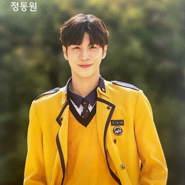 今天最受喜爱的郑东元模样