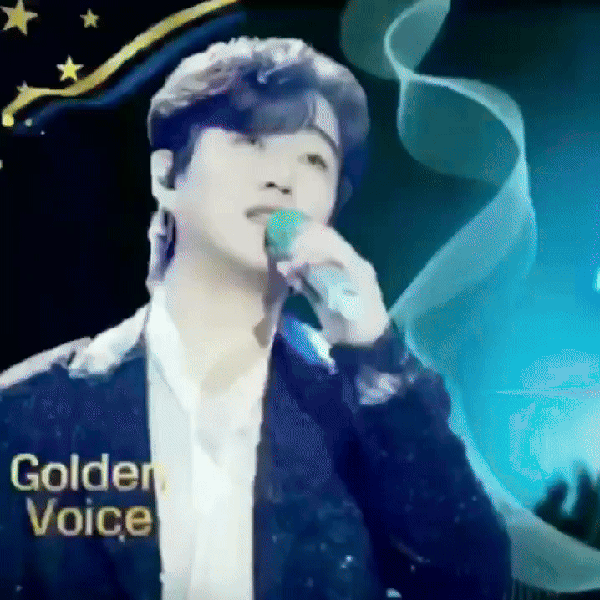 Popular photo full of fans’ love for Hwang Youngwoong