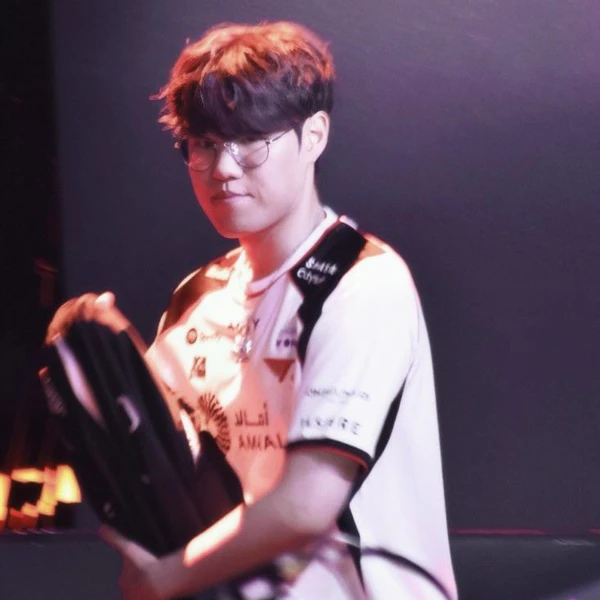 展現Oner魅力的代表照片