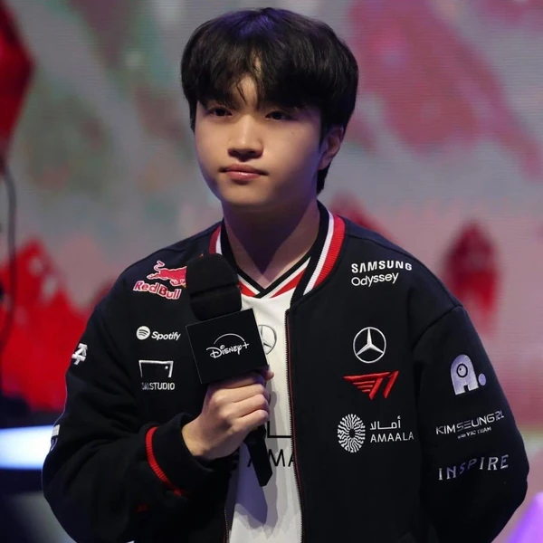 The most loved look of Keria today