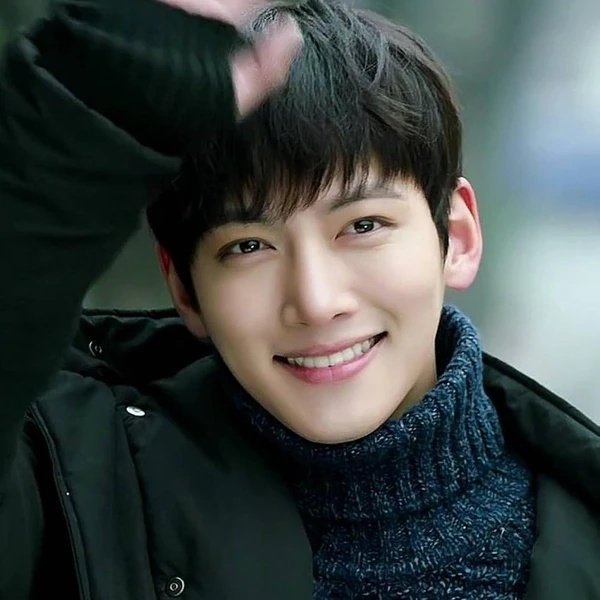 Foto populer Ji Changwook yang penuh cinta dari penggemar