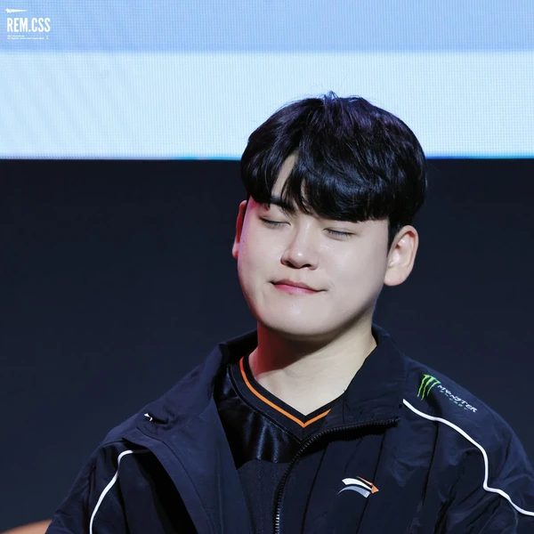 今天最受喜愛的Gumayusi模樣