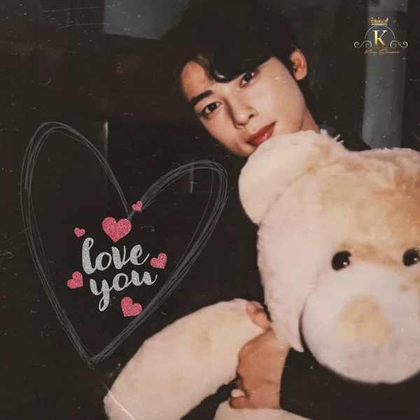 The most loved look of Cha Eunwoo today