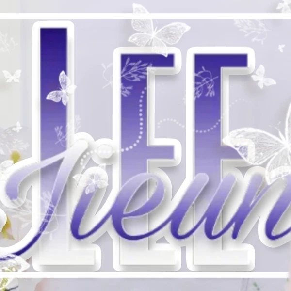 Penampilan IU yang paling disukai hari ini