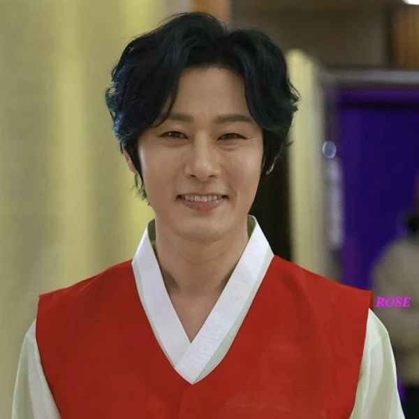 The most loved look of Kang Moonkyung today