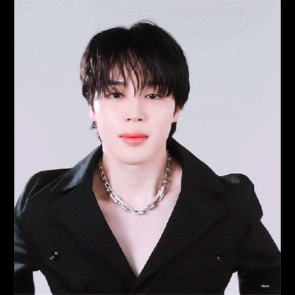 The most loved look of Ha Jimin today