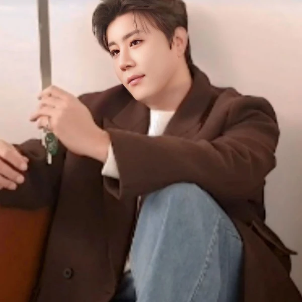 今日最も愛されたチン・ヘソンの姿