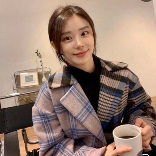 The most loved look of Lee Joobeen today