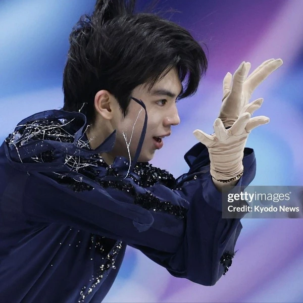 Postingan banner paling populer di komunitas Cha Junhwan