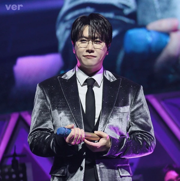 The most loved look of Chungil today