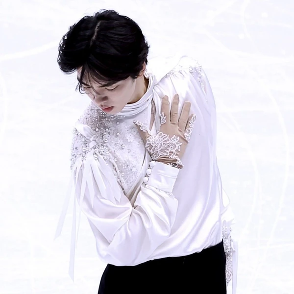 Postingan banner paling populer di komunitas Cha Junhwan