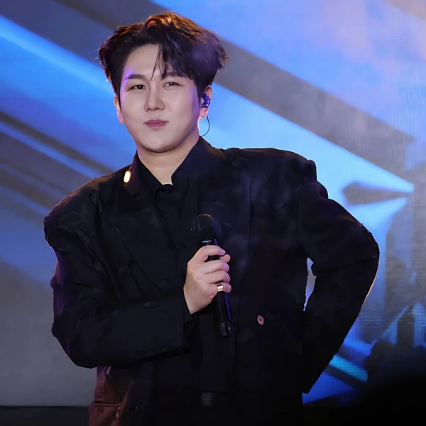 The most loved look of Kim Soochan today