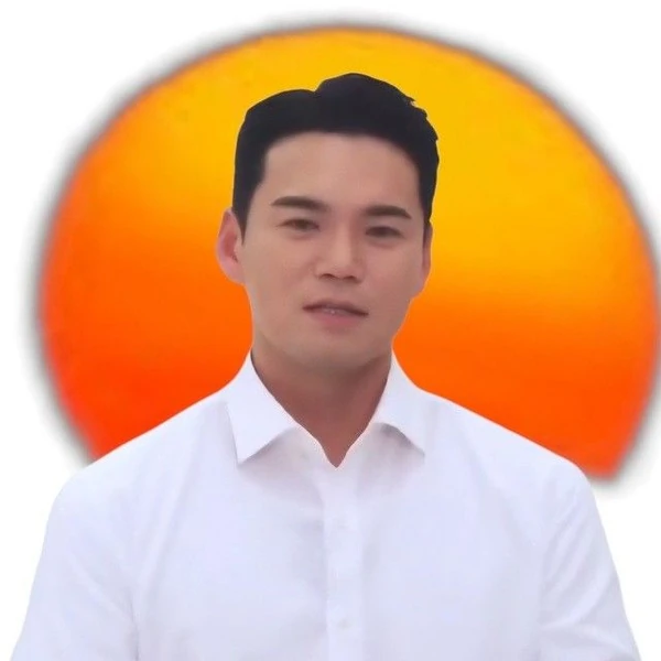 The most loved look of Cheonrokdam today