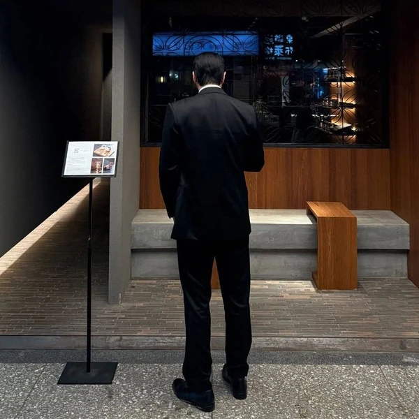 Popular photo full of fans’ love for Choi Siwon