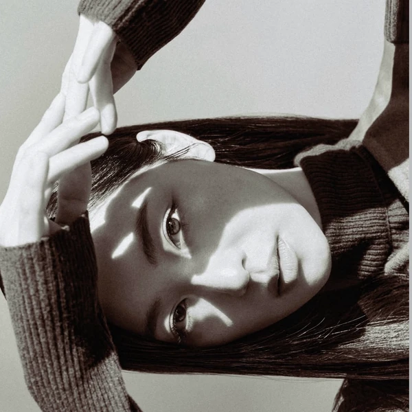 The most loved look of Jeon Yeobeen today