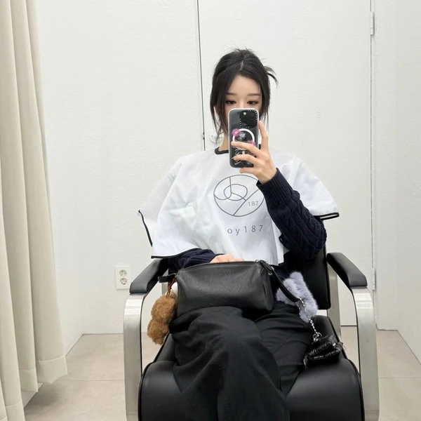 今天最受喜爱的徐睿知模样