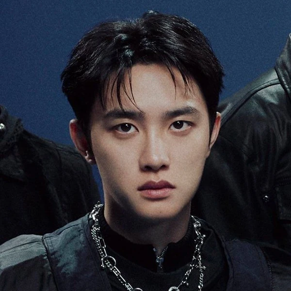 今天最受喜爱的都暻秀 (D.O.)模样